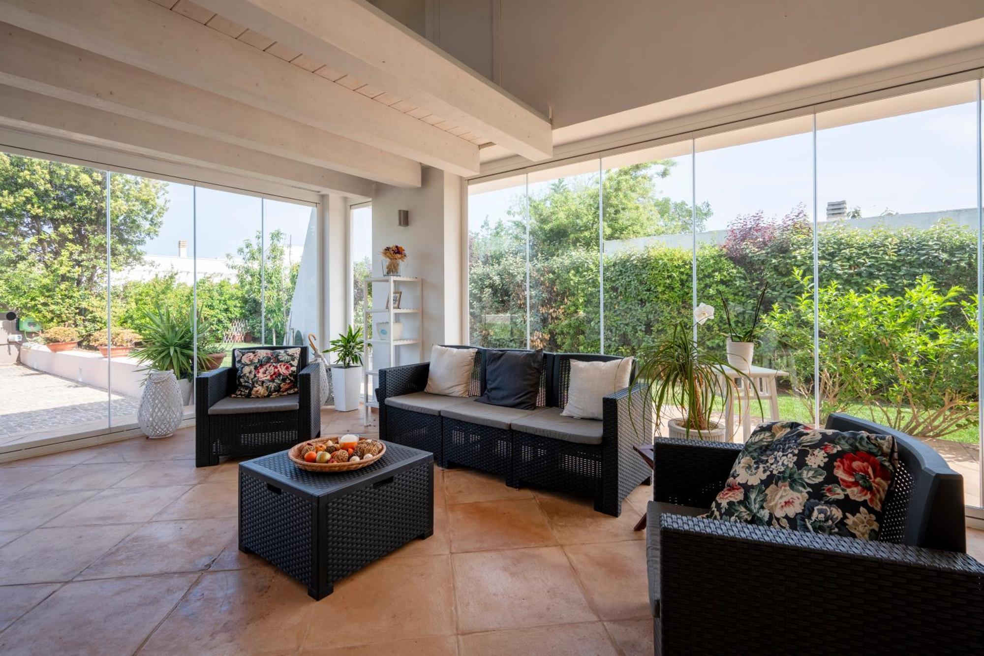 Neapolis Residence - Stunning Villa With Parking 滨海波利尼亚诺 外观 照片